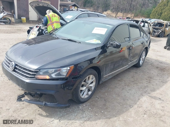 2017 Volkswagen Passat 1.8T S with VIN 1VWAT7A39HC019215, listed as a IAAI auction lot 41814217 with 187,038 mi miles. Bid and sale history available at carsss.com. Image 19.