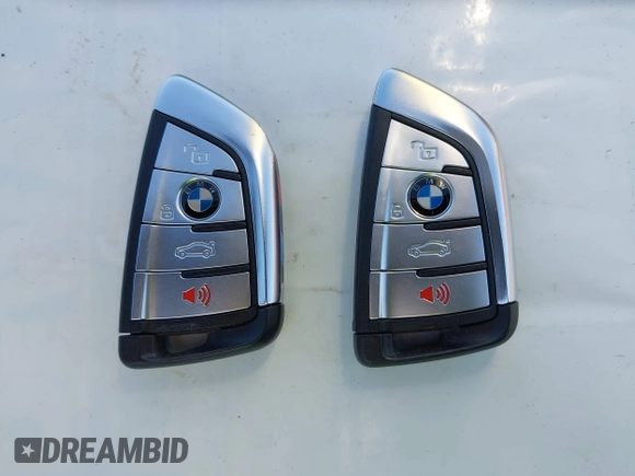 2020 BMW X5 xDrive40i with VIN 5UXCR6C09L9B81215, listed as a IAAI auction lot 42019248 with 46,357 mi miles and . Bid and sale history available at DreamBid. Image 11.