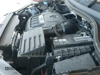 2021 Volkswagen Tiguan S z VIN 3VV0B7AX1MM098300, wystawiony jako IAAI lot #42574636 z przebiegiem 53 559 mil mil oraz . Historia ofert i sprzedaży dostępna na DreamBid. Obrazek 19.