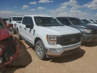 2021 Ford F-150 XL with VIN 1FTFW1E59MKE47732, listed as a Copart auction lot 54174705 with 204,949 mi miles and Clean Title. Bid and sale history available at carsss.com. Image 4.