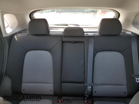 2018 Hyundai Kona SE with VIN KM8K12AA9JU123388, listed as a Copart auction lot 49460925 with 32,946 mi miles and Salvage Title. Bid and sale history available at DreamBid. Image 10.