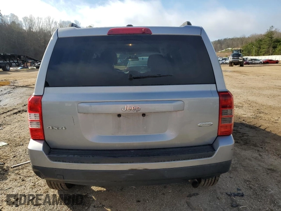 2017 Jeep Patriot High Altitude with VIN 1C4NJRFB6HD174157, listed as a Copart auction lot 46486695 with 146,768 mi miles and Salvage Title. Bid and sale history available at DreamBid. Image 6.