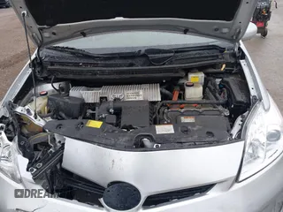 2015 Toyota Prius Four z VIN JTDKN3DU6F1917374, wystawiony jako IAAI lot #42320481 z przebiegiem 145 128 mil mil oraz . Historia ofert i sprzedaży dostępna na DreamBid. Obrazek 10.