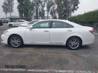 2011 Lexus ES with VIN JTHBK1EG8B2425485, listed as a IAAI auction lot 42062926 with 108,023 mi miles. Bid and sale history available at carsss.com. Image 14.