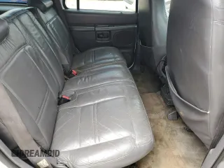 2000 Ford Explorer Eddie Bauer z VIN 1FMDU84P6YUA66404, wystawiony jako Copart lot #60629244 z przebiegiem 259 086 mil mil oraz Szkoda całkowita • Salvage title. Historia ofert i sprzedaży dostępna na DreamBid. Obrazek 11.