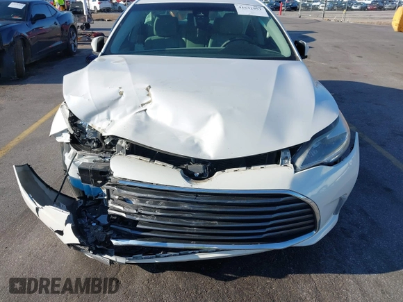 2018 Toyota Avalon XLE with VIN 4T1BK1EB8JU280176, listed as a IAAI auction lot 41632952 with 73,991 mi miles. Bid and sale history available at carsss.com. Image 6.