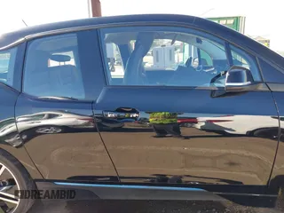 2016 BMW i3 z VIN WBY1Z2C51GV556942, wystawiony jako IAAI lot #40681795 z przebiegiem 56 886 mil mil oraz . Historia ofert i sprzedaży dostępna na DreamBid. Obrazek 14.