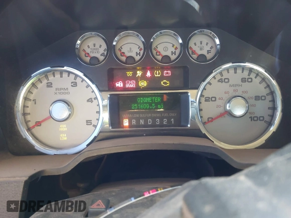 2010 Ford Super Duty F-250 SRW XL with VIN 1FTSW2BR6AEA14388, listed as a IAAI auction lot 41633890 with 251,600 mi miles. Bid and sale history available at carsss.com. Image 7.
