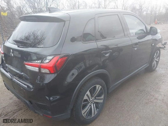 2021 Mitsubishi Outlander Sport ES with VIN JA4ARUAU0MU010443, listed as a IAAI auction lot 41665858 with 127,300 mi miles. Bid and sale history available at carsss.com. Image 4.