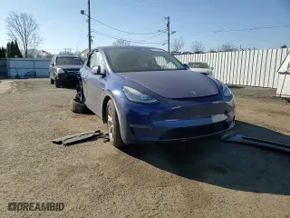 2020 Tesla Model Y Long Range with VIN 5YJYGDEE0LF009331, listed as a Copart auction lot 48741845 with 53,357 mi miles and Salvage Title. Bid and sale history available at carsss.com. Image 11.