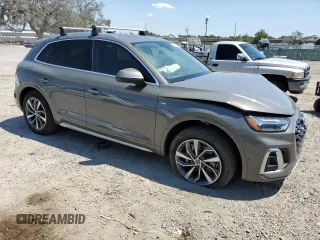 2023 Audi Q5 S line Prestige z VIN WA1FAAFY5P2029982, wystawiony jako Copart lot #58247295 z przebiegiem 30 930 mil mil oraz Szkoda całkowita • Salvage title. Historia ofert i sprzedaży dostępna na DreamBid. Obrazek 4.
