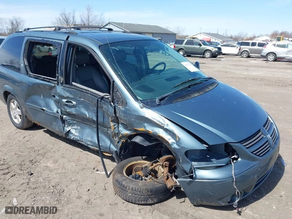 2007 Dodge Grand Caravan SXT with VIN 2D4GP44L37R356726, listed as a IAAI auction lot 41952742 with 143,950 mi miles. Bid and sale history available at carsss.com. Image 6.
