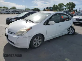 2004 Toyota Prius with VIN JTDKB20U340078473, listed as a Copart auction lot 52633955 with 146,932 mi miles and Salvage Title. Bid and sale history available at DreamBid. Image 1.