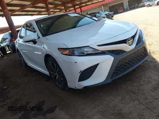 2018 Toyota Camry LE с VIN 4T1B11HK7JU086995, выставлен на аукционе IAAI как лот 42687528 с пробегом 72 067 миль миль и . История ставок и продаж доступна на DreamBid. Изображение 1.
