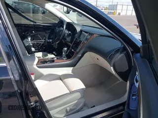 2014 Infiniti Q50 Hybrid Premium with VIN JN1AV7AP8EM691436, listed as a IAAI auction lot 42138263 with 93,253 mi miles and . Bid and sale history available at DreamBid. Image 5.