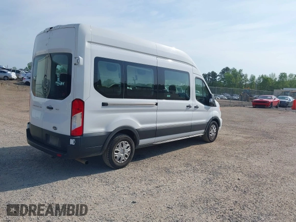 2022 Ford Transit Passenger XL with VIN 1FBAX2X8XNKA29271, listed as a IAAI auction lot 41987994 with 81,961 mi miles and . Bid and sale history available at DreamBid. Image 4.