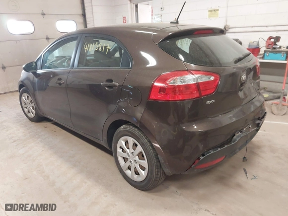 2013 Kia Rio SX with VIN KNADN5A32D6136879, listed as a IAAI auction lot 41815817 with 110,763 mi miles. Bid and sale history available at carsss.com. Image 3.