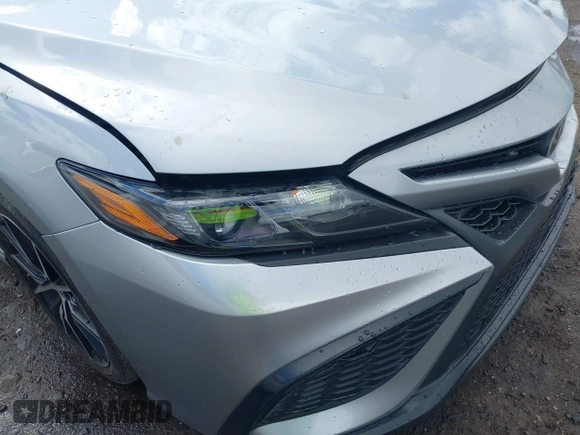 2021 Toyota Camry SE Nightshade with VIN 4T1G11AK0MU412835, listed as a IAAI auction lot 41592078 with 106,270 mi miles. Bid and sale history available at carsss.com. Image 20.