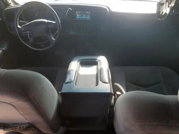 2003 GMC Sierra 1500 SLE with VIN 2GTEC19T131337902, listed as a Copart auction lot 50697915 with 205,691 mi miles and Salvage Title. Bid and sale history available at carsss.com. Image 8.