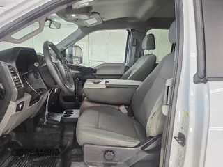 2017 Ford F-350 with VIN 1FT7X3B62HEE09676, listed as a IAAI auction lot 42727709 with 154,269 mi miles and . Bid and sale history available at DreamBid. Image 55.