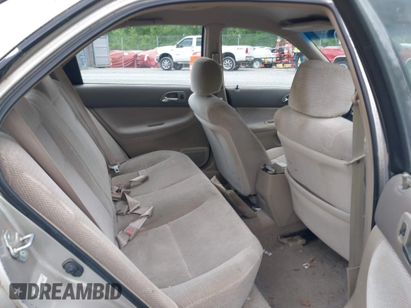 1996 Honda Accord LX with VIN 1HGCE1820TA007024, listed as a IAAI auction lot 42173518 with 236,276 mi miles and . Bid and sale history available at carsss.com. Image 8.