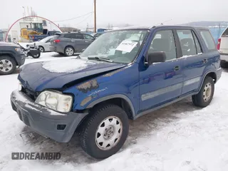 1998 Honda CR-V LX with VIN JHLRD1845WC074386, listed as a IAAI auction lot 41467972 with 194,635 mi miles. Bid and sale history available at carsss.com. Image 2.