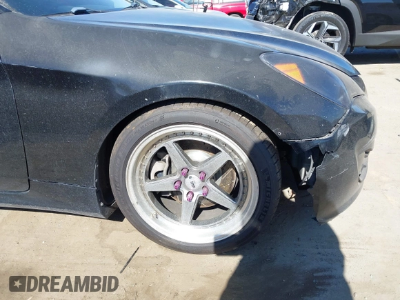 2010 Hyundai Genesis Coupe Premium with VIN KMHHT6KD6AU031014, listed as a IAAI auction lot 42684590 with 238,579 mi miles and . Bid and sale history available at DreamBid. Image 6.