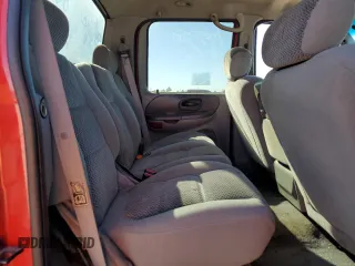 2002 Ford F-150 XLT with VIN 1FTRW08682KB16939, listed as a Copart auction lot 82190324 with 161,831 mi miles and Clean Title. Bid and sale history available at carsss.com. Image 10.