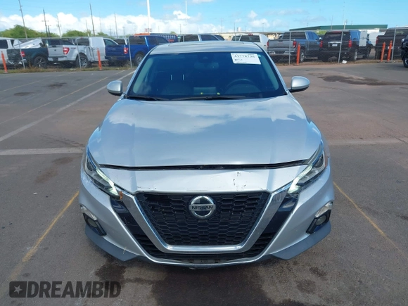 2020 Nissan Altima 2.5 SL with VIN 1N4BL4EV2LC135355, listed as a IAAI auction lot 41778726 with 104,603 mi miles. Bid and sale history available at carsss.com. Image 12.
