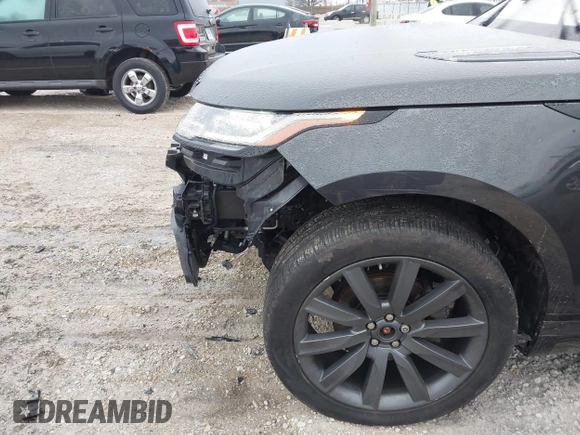2018 Land Rover Range Rover Velar R-Dynamic HSE with VIN SALYM2RX7JA751636, listed as a IAAI auction lot 41517251 with 62,205 mi miles. Bid and sale history available at carsss.com. Image 20.