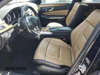 2015 Mercedes-Benz E 350 Luxury with VIN WDDHF8JB0FB133909, listed as a Copart auction lot 59902405 with 114,177 mi miles and Salvage title. Bid and sale history available at DreamBid. Image 7.