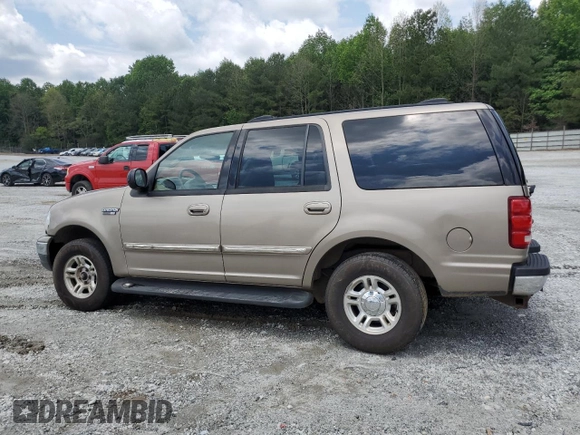 2001 Ford Expedition XLT with VIN 1FMRU15W41LA73480, listed as a Copart auction lot 56740535 with 258,678 mi miles and Salvage title. Bid and sale history available at DreamBid. Image 2.