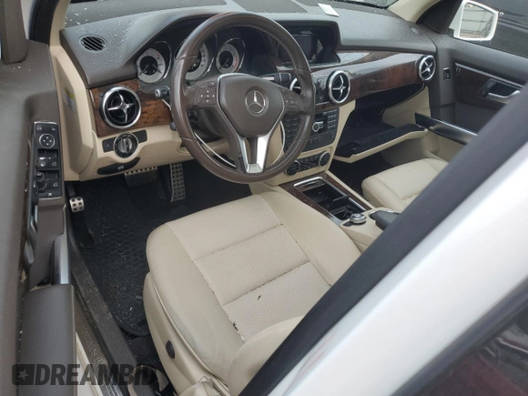2014 Mercedes-Benz GLK 350 with VIN WDCGG5HBXEG178147, listed as a Copart auction lot 75747324 with 97,203 mi miles and Salvage Title. Bid and sale history available at DreamBid. Image 8.