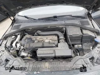 2015 Volvo V60 with VIN YV1612SB3F1192139, listed as a IAAI auction lot 42471036 with 104,935 mi miles and . Bid and sale history available at DreamBid. Image 10.