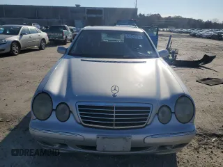2000 Mercedes-Benz E-Class AWD with VIN WDBJF83J6YX032328, listed as a Copart auction lot 81353974 with 156,729 mi miles and Clean Title. Bid and sale history available at carsss.com. Image 5.