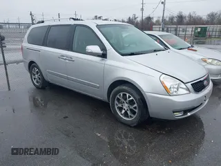 2014 Kia Sedona EX with VIN KNDMH4C76E6541200, listed as a IAAI auction lot 41657002 with 141,377 mi miles. Bid and sale history available at carsss.com. Image 1.