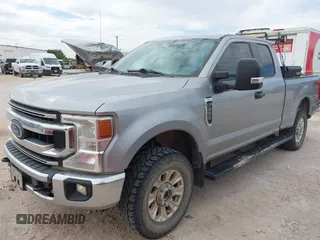 2020 Ford F-250 XL z VIN 1FT7X2B61LED95952, wystawiony jako IAAI lot #42186832 z przebiegiem 119 083 mil mil oraz . Historia ofert i sprzedaży dostępna na DreamBid. Obrazek 2.