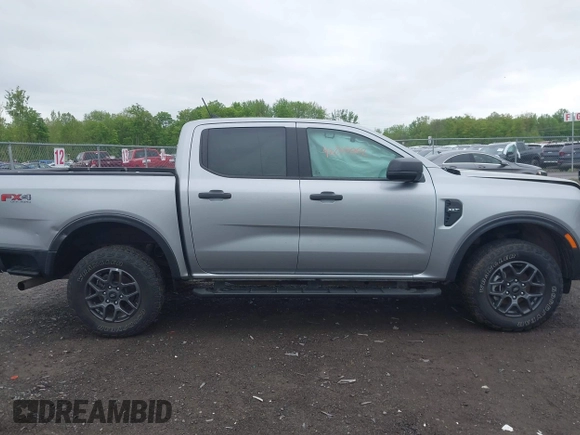 2024 Ford Ranger XLT with VIN 1FTER4HH7RLE24669, listed as a IAAI auction lot 42263062 with 7,832 mi miles and . Bid and sale history available at DreamBid. Image 13.