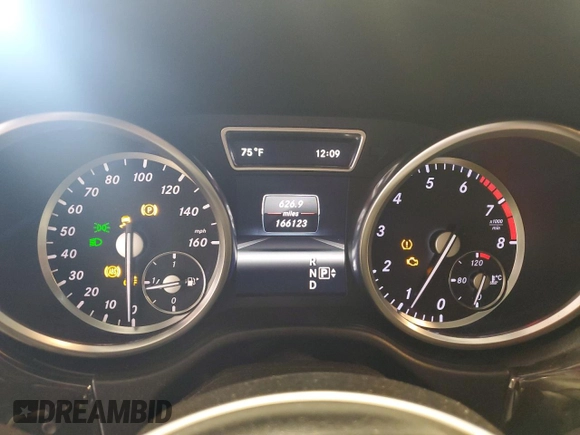 2013 Mercedes-Benz GL 450 z VIN 4JGDF7CE4DA115020, wystawiony jako Copart lot #54309625 z przebiegiem 166 123 mil mil oraz Szkoda całkowita • Salvage title. Historia ofert i sprzedaży dostępna na DreamBid. Obrazek 9.