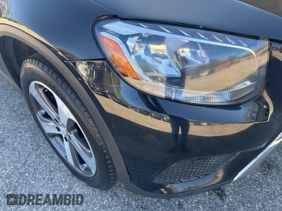 2016 Mercedes-Benz GLC with VIN WDC0G4JB8GF092625, listed as a IAAI auction lot 42171677 with 110,332 mi miles. Bid and sale history available at carsss.com. Image 6.