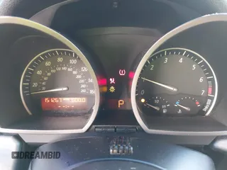 2004 BMW Z4 2.5i z VIN 4USBT33544LS51157, wystawiony jako IAAI lot #41343067 z przebiegiem 151 267 mil mil oraz . Historia ofert i sprzedaży dostępna na DreamBid. Obrazek 7.
