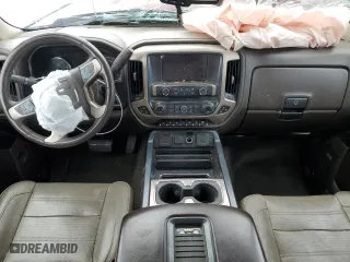 2016 GMC Sierra 2500HD Denali with VIN 1GT12UE85GF220987, listed as a Copart auction lot 50966885 with 95,424 mi miles and Salvage Title. Bid and sale history available at carsss.com. Image 8.
