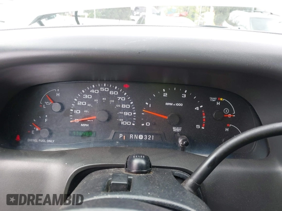 2003 Ford F-350 XL z VIN 1FTSW31P53ED77760, wystawiony jako IAAI lot #41656643 z przebiegiem 176 489 mil mil oraz . Historia ofert i sprzedaży dostępna na DreamBid. Obrazek 7.