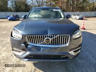 2021 Volvo XC90 Inscription Expression with VIN YV4BR00L5M1753240, listed as a Copart auction lot 87550865 with 59,394 mi miles and Salvage Title. Bid and sale history available at carsss.com. Image 5.