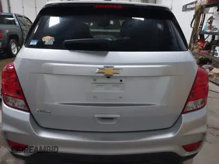 2019 Chevrolet Trax LS with VIN 3GNCJKSB5KL180268, listed as a IAAI auction lot 41506873 with 63,993 mi miles. Bid and sale history available at carsss.com. Image 16.