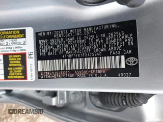 2015 Toyota Camry XLE with VIN 4T1BF1FK1FU475840, listed as a IAAI auction lot 41669607 with 104,881 mi miles. Bid and sale history available at carsss.com. Image 9.