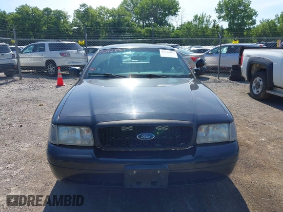 2008 Ford Police Interceptor z VIN 2FAHP71V88X125929, wystawiony jako IAAI lot #42625963 z przebiegiem 97 155 mil mil oraz . Historia ofert i sprzedaży dostępna na DreamBid. Obrazek 12.
