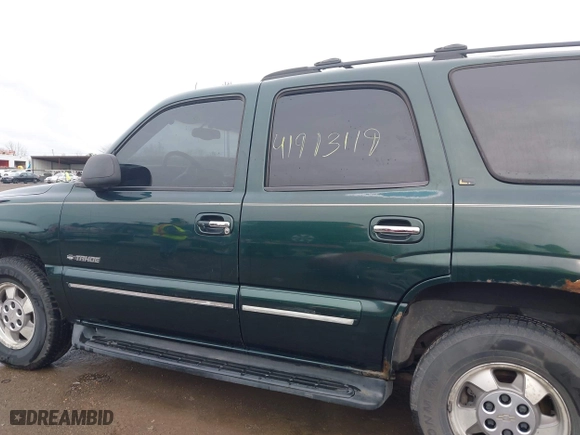 2002 Chevrolet Tahoe LT with VIN 1GNEK13Z22J154097, listed as a IAAI auction lot 41913119 with 243,978 mi miles. Bid and sale history available at carsss.com. Image 14.