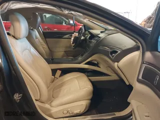 2013 Lincoln MKZ with VIN 3LN6L2G91DR826746, listed as a IAAI auction lot 40977256 with 164,418 mi miles. Bid and sale history available at carsss.com. Image 5.