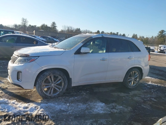 2014 Kia Sorento SX Limited with VIN 5XYKW4A71EG454589, listed as a IAAI auction lot 41421301 with 93,073 mi miles. Bid and sale history available at carsss.com. Image 13.